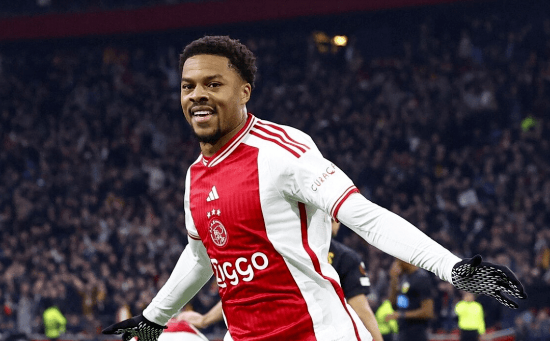 九游体育app-阿贾克斯发布备战花絮，清晨绝杀压哨，意大利杯任务艰巨，临场指挥获称赞的简单介绍